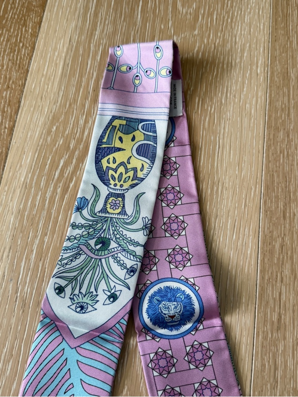 NWOT Hermes 100% silk twilly scarf la danse des amazones pink purple blue - Picture 5 of 6